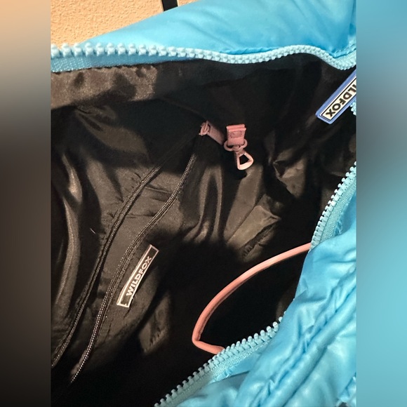 Wildfox Turquoise and Blue Lips Tote Bag - Picture 5 of 9